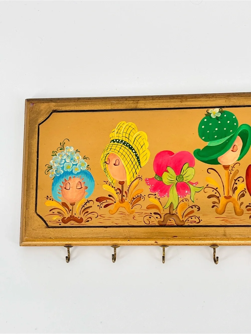 Vintage 60s 70s Whimsical Ladies Hats Wall Rack 7 Hooks MCM Retro Kitsch Decor